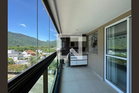 Apartamento para alugar com 65m², 2 quartos e 1 vaga Apartamento para alugar com 65m², 2 quartos e 1 vagaVaranda