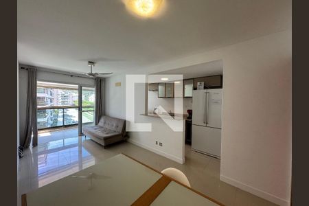 Apartamento para alugar com 65m², 2 quartos e 1 vaga Apartamento para alugar com 65m², 2 quartos e 1 vagaSala