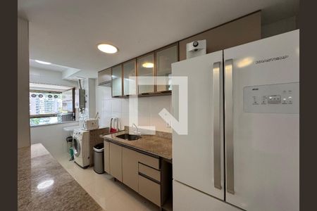 Apartamento para alugar com 65m², 2 quartos e 1 vaga Apartamento para alugar com 65m², 2 quartos e 1 vagaCozinha e Área de Serviço