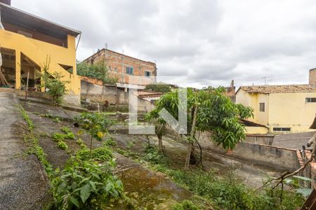 Casa à venda com 500m², 3 quartos e 3 vagasCasa 2 - Quintal