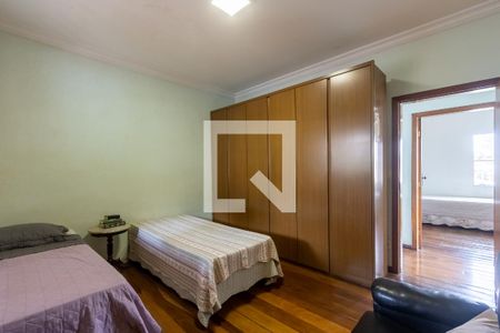 Casa à venda com 500m², 3 quartos e 3 vagasSuíte 