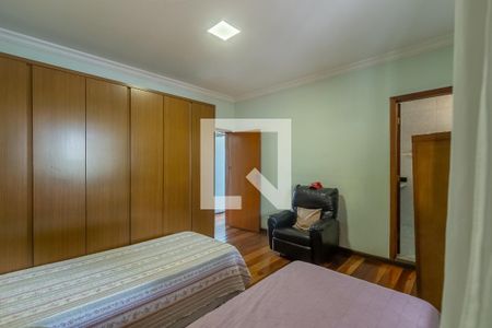 Casa à venda com 500m², 3 quartos e 3 vagasSuíte 