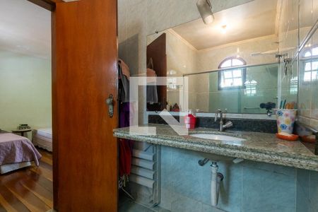 Casa à venda com 500m², 3 quartos e 3 vagasBanheiro Suite