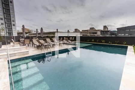 Apartamento à venda com 34m², 2 quartos e sem vaga Apartamento à venda com 34m², 2 quartos e sem vagaPiscina