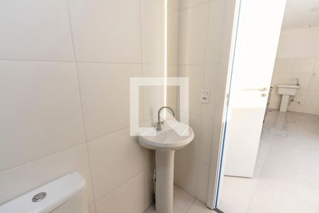 Apartamento à venda com 34m², 2 quartos e sem vaga Apartamento à venda com 34m², 2 quartos e sem vagaBanheiro