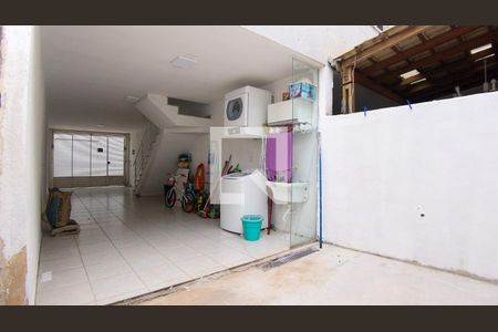 Casa de condomínio à venda com 110m², 2 quartos e 3 vagasÁrea de Serviço