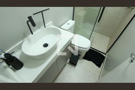 Casa de condomínio à venda com 110m², 2 quartos e 3 vagasBanheiro 2
