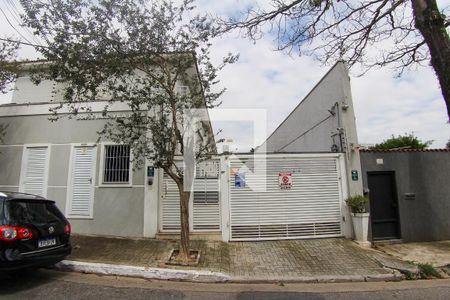 Casa de condomínio à venda com 110m², 2 quartos e 3 vagasFachada da Casa