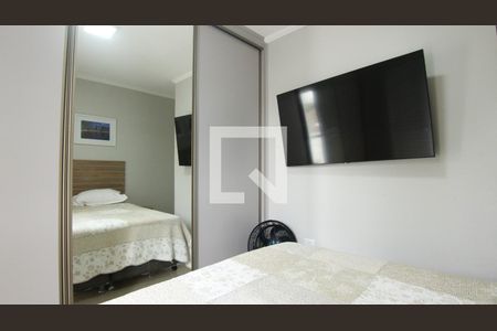 Casa de condomínio à venda com 110m², 2 quartos e 3 vagasQuarto 2