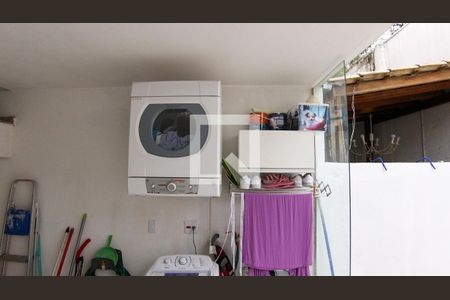 Casa de condomínio à venda com 110m², 2 quartos e 3 vagasÁrea de Serviço