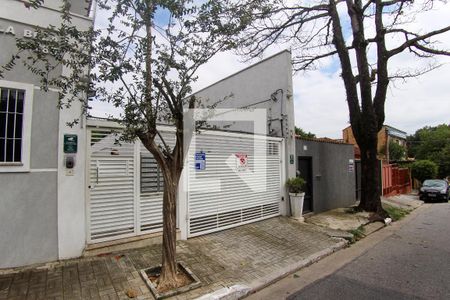 Casa de condomínio à venda com 110m², 2 quartos e 3 vagasFachada da Casa