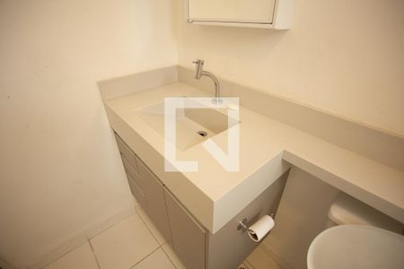 Apartamento para alugar com 64m², 1 quarto e sem vaga Apartamento para alugar com 64m², 1 quarto e sem vagaBanheiro