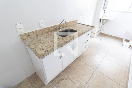 Apartamento para alugar com 51m², 2 quartos e 1 vaga Apartamento para alugar com 51m², 2 quartos e 1 vagaCozinha e Área de Serviço