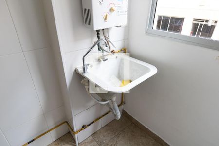 Apartamento para alugar com 51m², 2 quartos e 1 vaga Apartamento para alugar com 51m², 2 quartos e 1 vagaCozinha e Área de Serviço