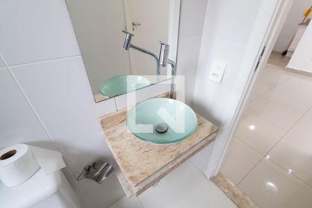 Apartamento para alugar com 51m², 2 quartos e 1 vaga Apartamento para alugar com 51m², 2 quartos e 1 vagaBanheiro