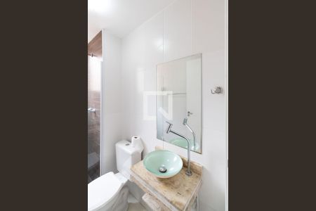 Apartamento para alugar com 51m², 2 quartos e 1 vaga Apartamento para alugar com 51m², 2 quartos e 1 vagaBanheiro