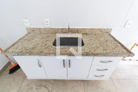 Apartamento para alugar com 51m², 2 quartos e 1 vaga Apartamento para alugar com 51m², 2 quartos e 1 vagaCozinha e Área de Serviço