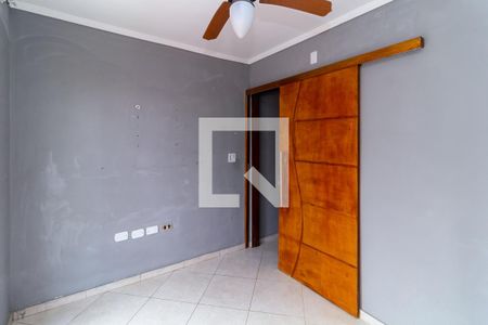 Quarto 1 de casa para alugar com 2 quartos, 65m² em Jardim Tango, São Paulo