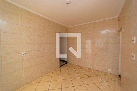 Casa para alugar com 210m², 3 quartos e 3 vagas Casa para alugar com 210m², 3 quartos e 3 vagasBanheiroCozinha