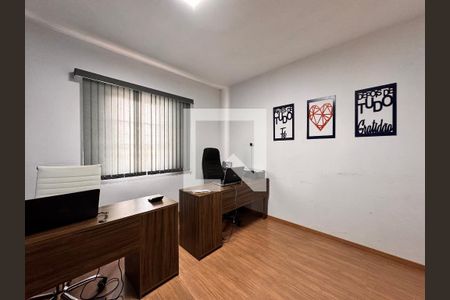 Casa à venda com 265m², 3 quartos e 3 vagasQuarto 3