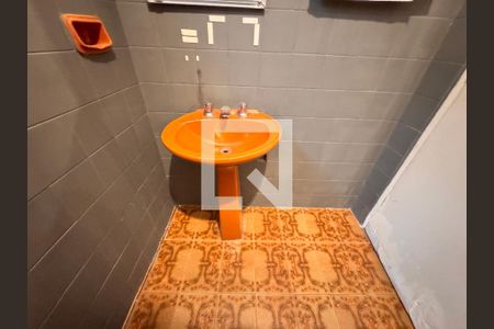 Casa à venda com 265m², 3 quartos e 3 vagasLavabo