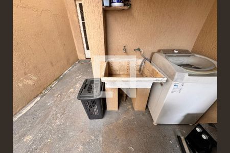 Casa à venda com 265m², 3 quartos e 3 vagasLavanderia