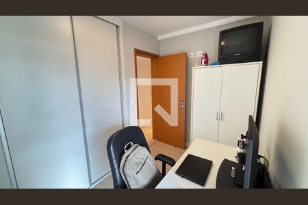 Apartamento à venda com 89m², 3 quartos e 2 vagasQuarto 2