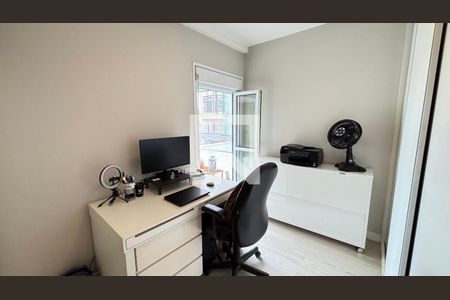 Apartamento à venda com 89m², 3 quartos e 2 vagasQuarto 2