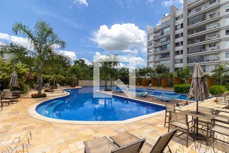Apartamento à venda com 220m², 3 quartos e 2 vagasÁrea comum - Piscina