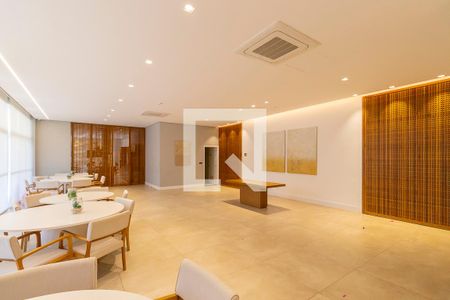 Apartamento à venda com 220m², 3 quartos e 2 vagasÁrea comum - Salão de festas