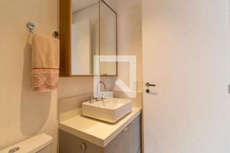 Apartamento à venda com 220m², 3 quartos e 2 vagasBanheiro da suíte 3