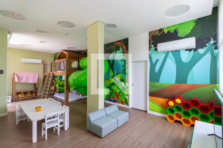 Apartamento à venda com 220m², 3 quartos e 2 vagasÁrea comum - Brinquedoteca