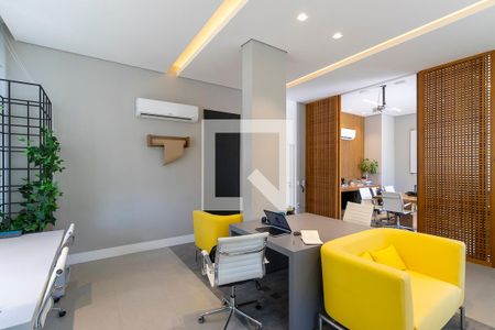 Apartamento à venda com 220m², 3 quartos e 2 vagasÁrea comum - Office