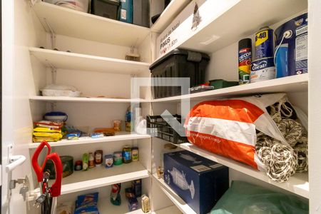 Apartamento à venda com 220m², 3 quartos e 2 vagasDispensa