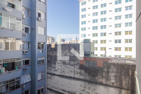 Apartamento à venda com 70m², 2 quartos e sem vaga Apartamento à venda com 70m², 2 quartos e sem vagaVista