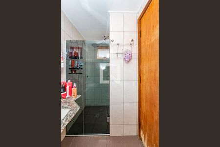 Apartamento à venda com 200m², 3 quartos e 2 vagas Apartamento à venda com 200m², 3 quartos e 2 vagasBanheiro da Suíte