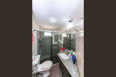 Apartamento à venda com 200m², 3 quartos e 2 vagas Apartamento à venda com 200m², 3 quartos e 2 vagasBanheiro Social