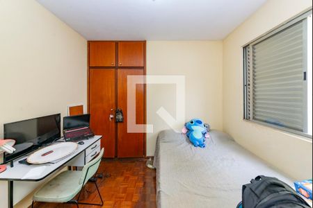 Apartamento à venda com 200m², 3 quartos e 2 vagas Apartamento à venda com 200m², 3 quartos e 2 vagasQuarto 2