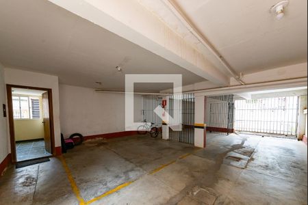 Apartamento à venda com 200m², 3 quartos e 2 vagas Apartamento à venda com 200m², 3 quartos e 2 vagasGaragem