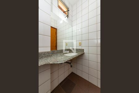 Apartamento à venda com 200m², 3 quartos e 2 vagas Apartamento à venda com 200m², 3 quartos e 2 vagasLavabo