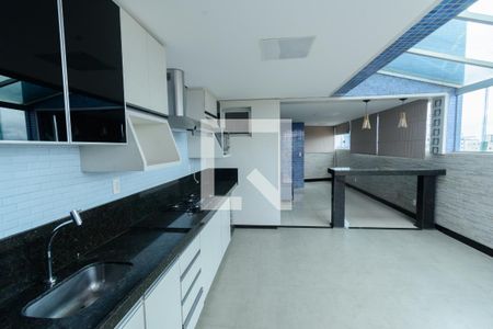 Apartamento para alugar com 200m², 3 quartos e 4 vagas Apartamento para alugar com 200m², 3 quartos e 4 vagasCobertura