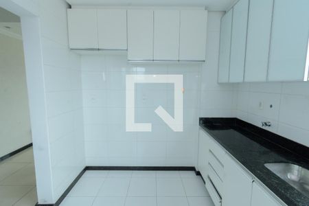 Apartamento para alugar com 200m², 3 quartos e 4 vagas Apartamento para alugar com 200m², 3 quartos e 4 vagasCozinha