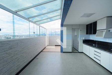 Apartamento para alugar com 200m², 3 quartos e 4 vagas Apartamento para alugar com 200m², 3 quartos e 4 vagasCobertura