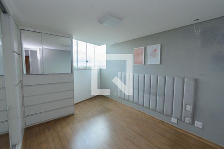 Apartamento para alugar com 200m², 3 quartos e 4 vagas Apartamento para alugar com 200m², 3 quartos e 4 vagasSuíte