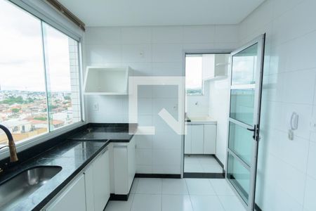 Apartamento para alugar com 200m², 3 quartos e 4 vagas Apartamento para alugar com 200m², 3 quartos e 4 vagasCozinha