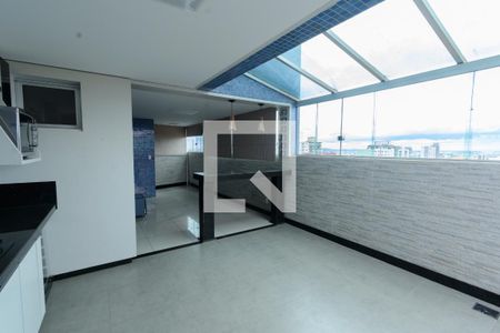 Apartamento para alugar com 200m², 3 quartos e 4 vagas Apartamento para alugar com 200m², 3 quartos e 4 vagasCobertura