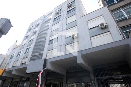 Fachada de apartamento para alugar com 1 quarto, 60m² em Auxiliadora, Porto Alegre