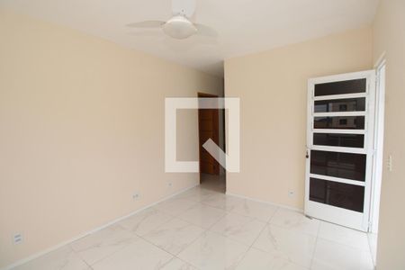 Casa para alugar com 70m², 2 quartos e sem vagaSala