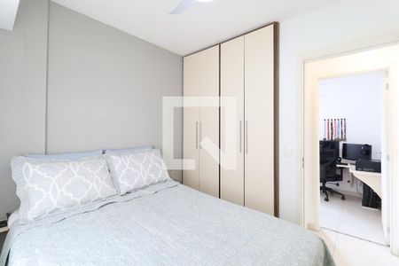 Quarto 1 de apartamento à venda com 2 quartos, 40m² em Vila Mazzei, São Paulo