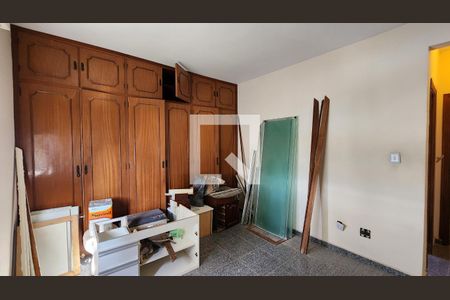 Apartamento para alugar com 141m², 3 quartos e 1 vaga Apartamento para alugar com 141m², 3 quartos e 1 vagaQuarto 1 - Armários